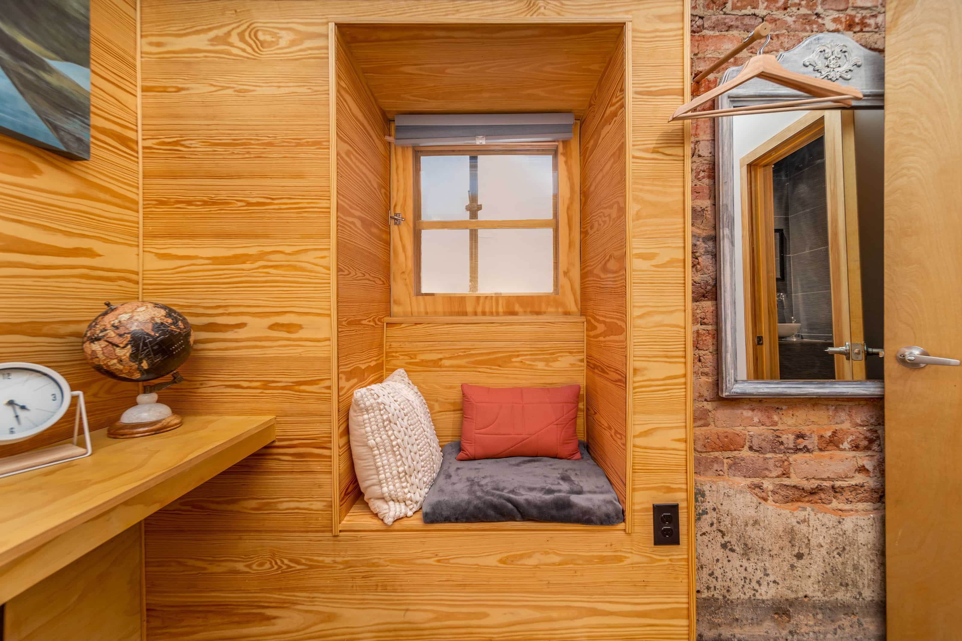 January Room Book and Table Inn